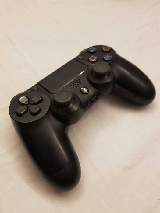 Konsola Playstation 4 + Dysk zewnętrzny