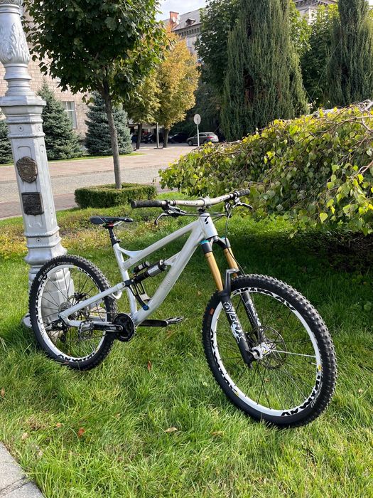 Rose soulfire 26"