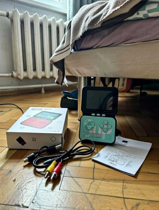Портативна ігрова консоль з 500 іграми для ностальгії