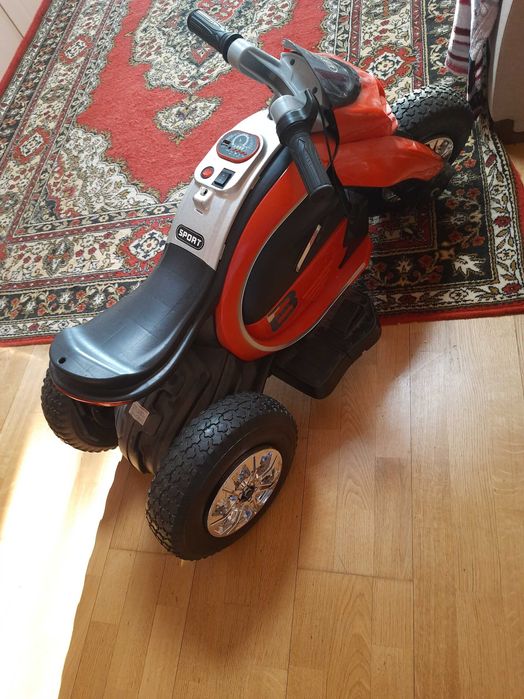 Продам дитячий електромотоцикл