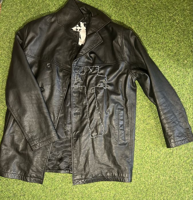 Кожаная удлененная курточка с вышитым вручную