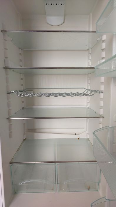 Продам холодильник Liebherr