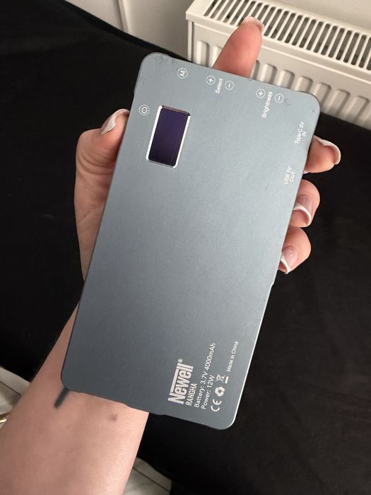 Lampa reczna newell jak nowa