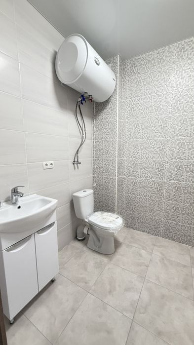 Таун з ремонтом та меблями, без комісії! Топ локація, поруч ВСЕ!