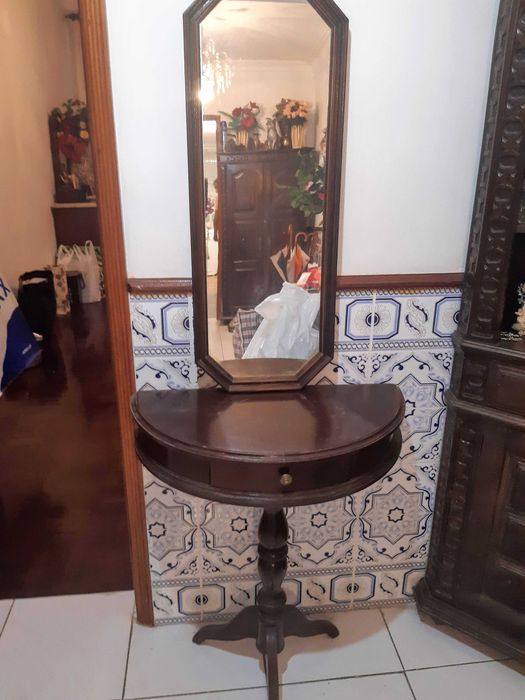 Mesa hall c/gaveta e espelho parede, anos 1980, bom estado