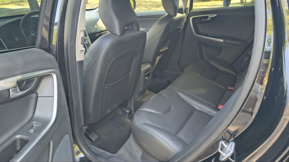 Продам Volvo XC60
