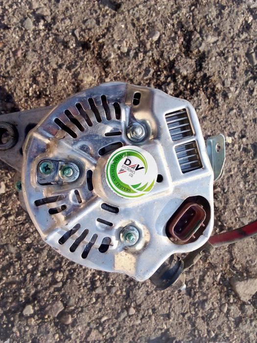 Alternator Toyota Yaris 1.0 benzyna