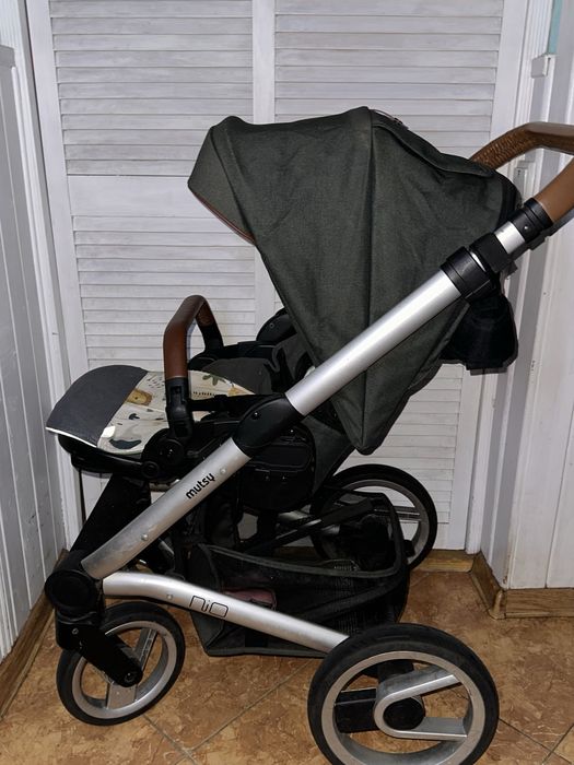 Коляска Nio mutsi