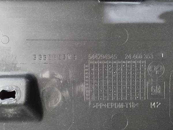 Parachoques de trás Opel Astra H 135928