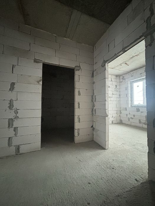 Таунхаус під єОселю з терасою на даху. Локація топ!