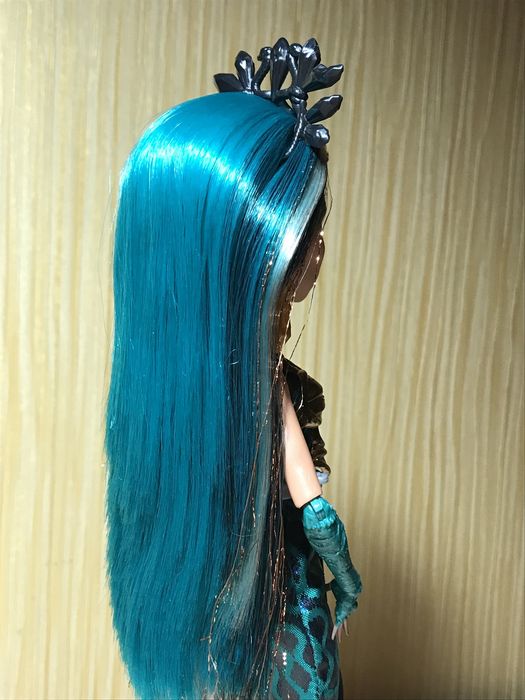 Продам коллекционную куклу Monster High - Nefera de Nile