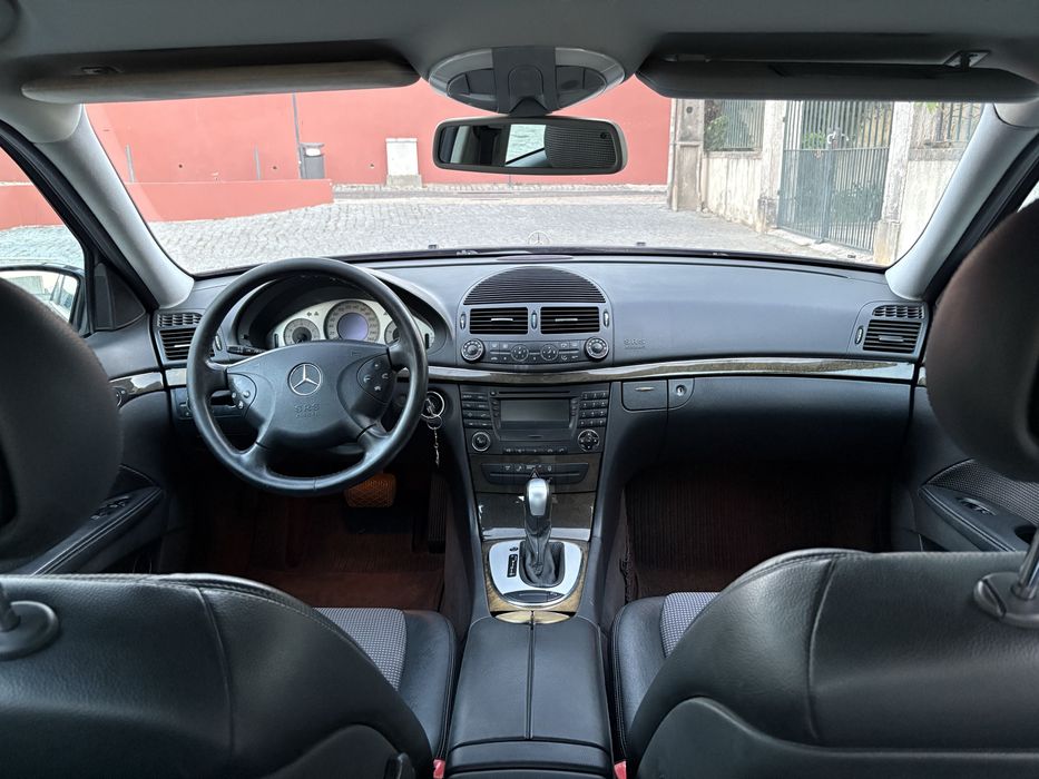 Mercedes-benz  E-220 Cdi Avantgarde  Black-Edition