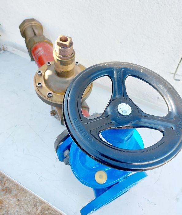 Valvula de cunha PN 16 DN 80 com Valvula Redutora e filtro 3 "64552281171459121