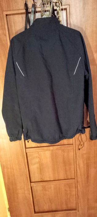 Kurtka firmy Högert soft Shell,idealna dla aktywnych i do pracy