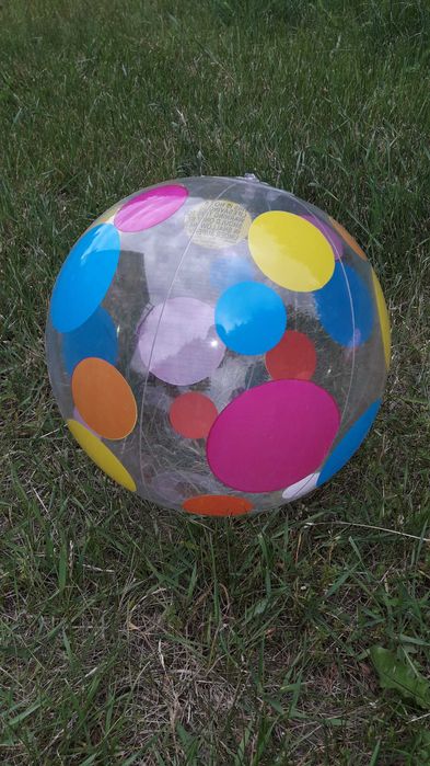 Piłka dmuchana do zabawy w wodzie
