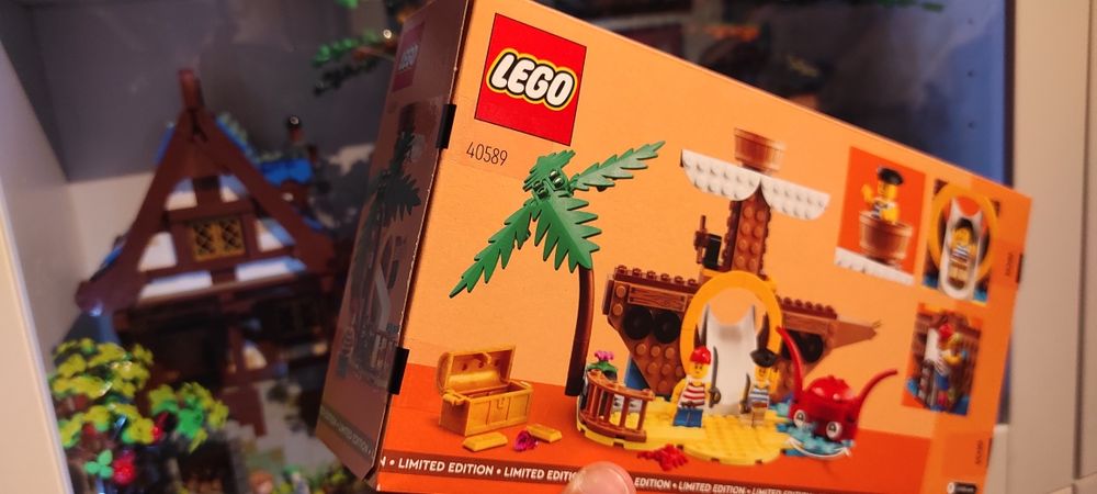 Lego 40589 Pirate Ship Playground