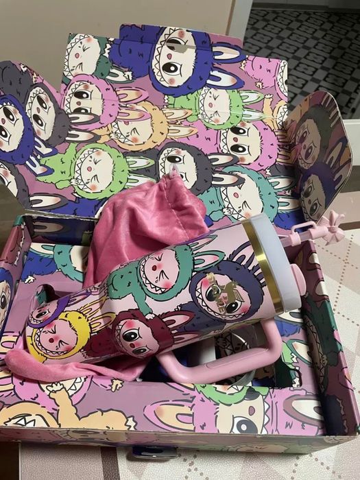 Últimas Unidades da Garrafa Stanley Labubu Edição Limited