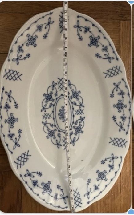 Синий лук, предметы из сервиза