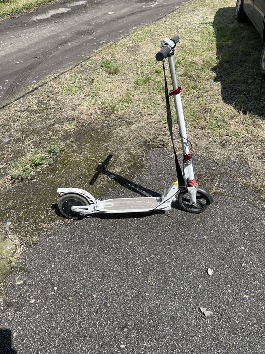 Електро самокат.