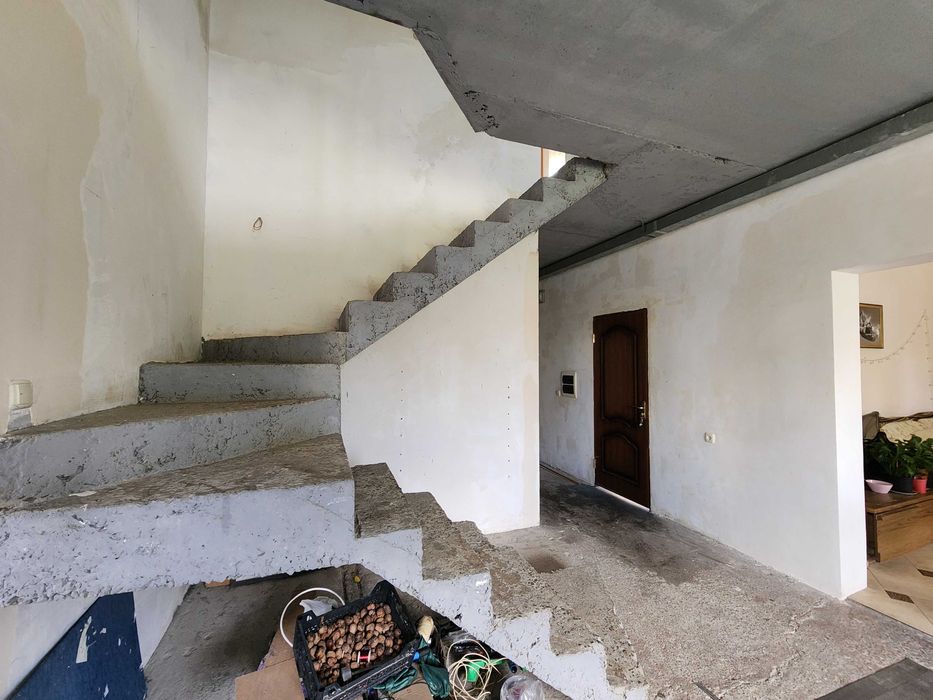 ВІтаю! Продам будинок в передмісті Києва, Крюківщина_Тарасівка.