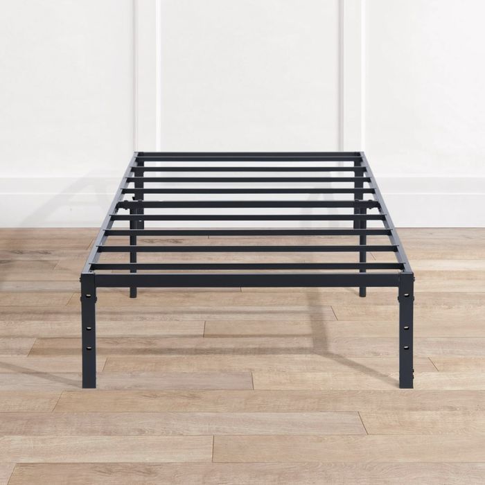 Um estrado de solteiro 80x190cm