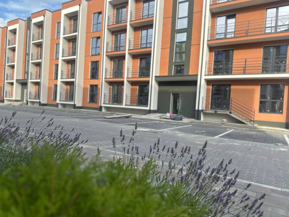 Продаж 2 к квартири 65м2