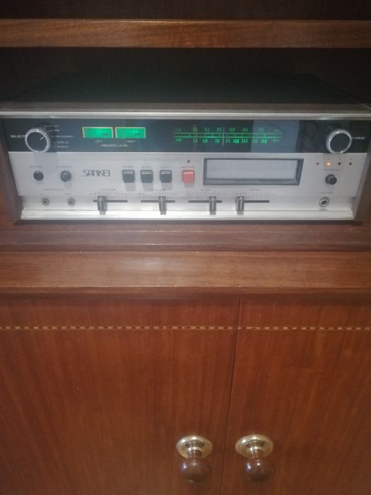 Radio com leitor de cassetes Sankei TRH-704X