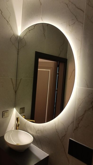 Lustra na wymiar, lustra LED