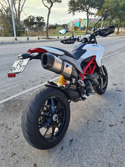 Ducati Hypermotard 939