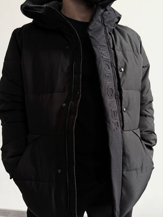 Пуховик Moncler