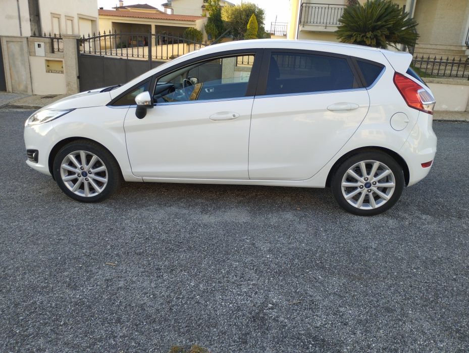 Ford Fiesta Titanium 1.0 ecoboost 106000km 2016 — photo 5