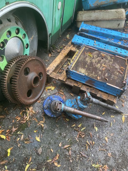 Продаю запчастини юмз мтз