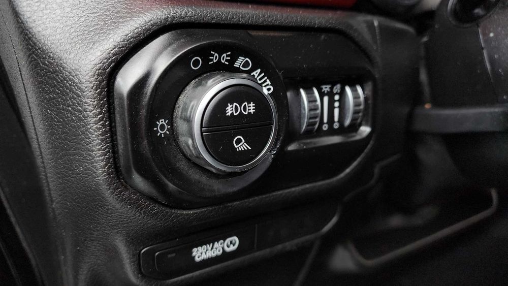 Продам пікап Jeep Gladiator Rubicon 2021