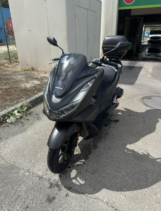 Pcx 2022.