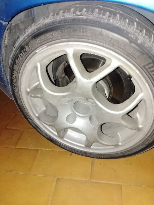 Vendo 4 rodas iguais