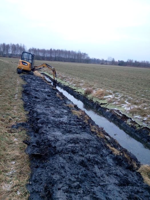 Prace ziemne usługi minikoparka koparka przyłącza izolacje wyburzenia