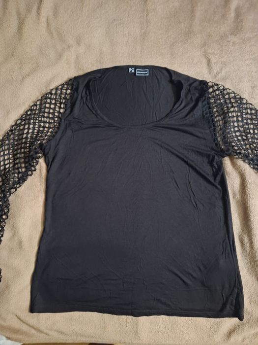 Bluzeczka z siatkowym rekawkami