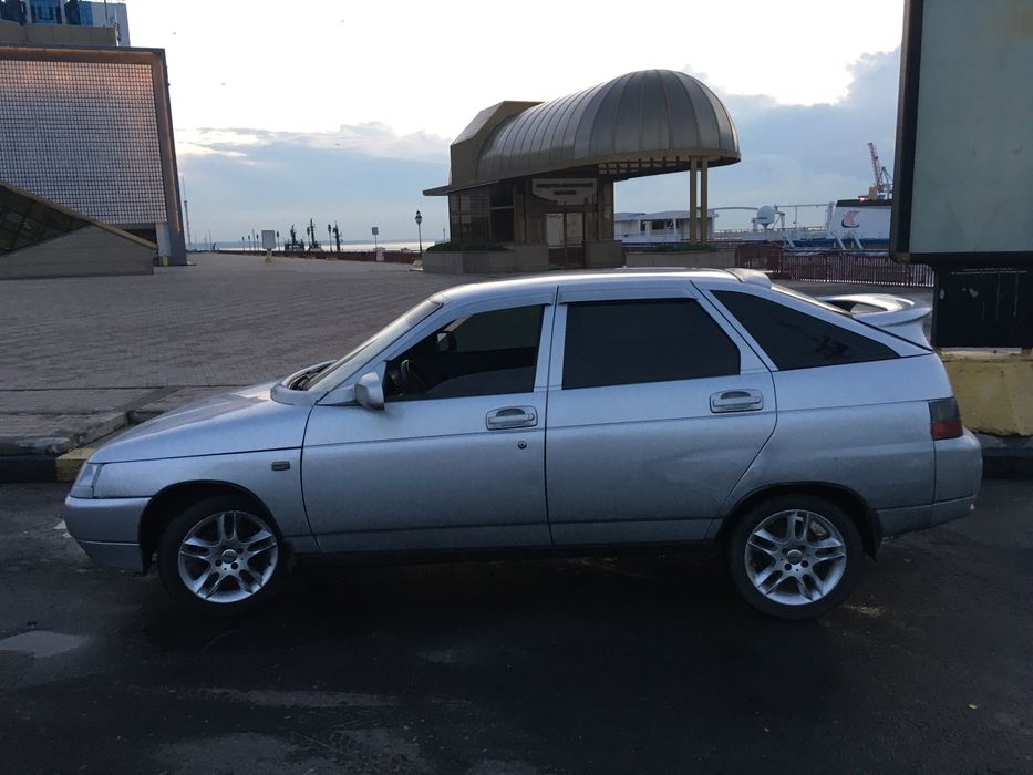 Продам ваз 21 12 машинка на каждый день! Перекупам  не звонить!!