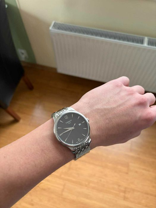 TISSOT T063610A w pełnym zestawie