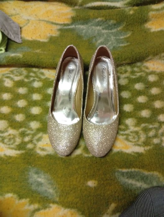 Sapatos com salto