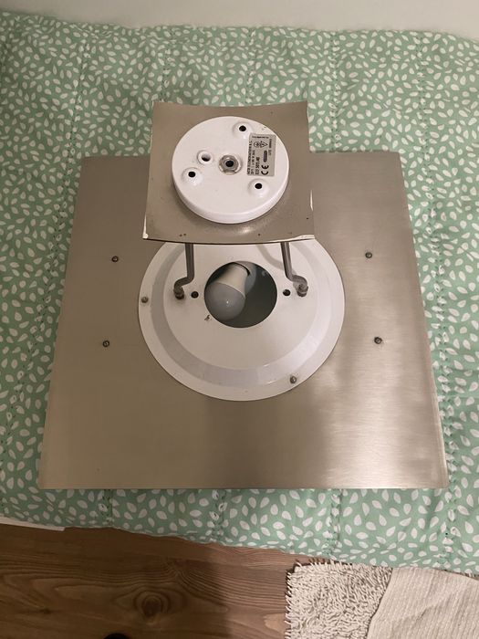 Candeeiro com luz led