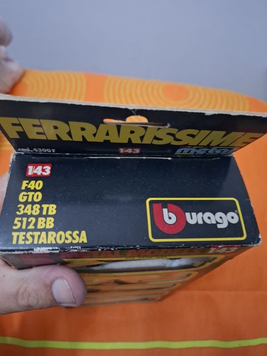 FERRARI burago..