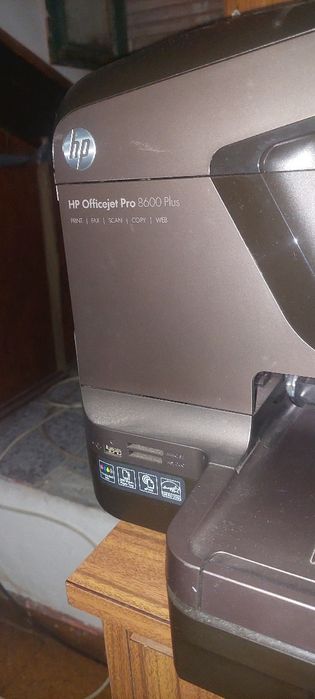 Impresora HP prof 8600 plus