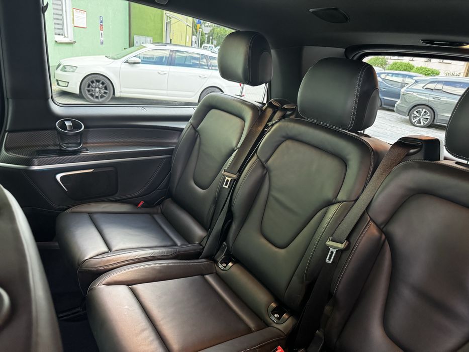 Wynajem MERCEDES V-KLASA 4MATIC 7-OSÓB VIP wypożyczalnia rent van HAK