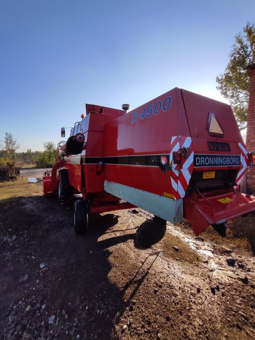 Продам комбайн Dronningborg D4500(ріпаковий стіл)