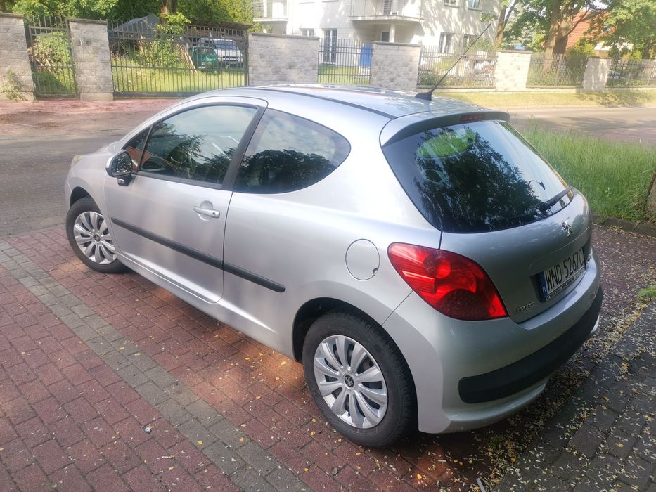 Peugeot 207 1.4 88km, 2 kpl kół, OC i PT na rok!