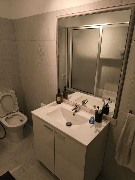 Quarto para arrendar Odivelas rua Júlio Dinis 6