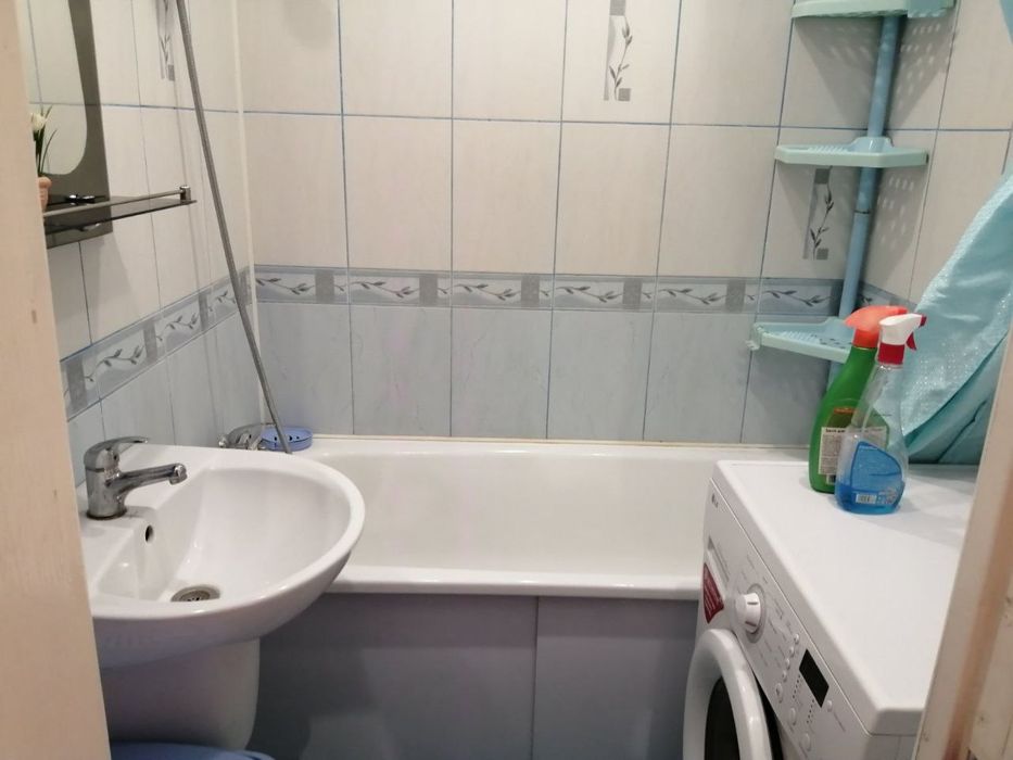 Продам трикімнатну квартиру  5 мікр.