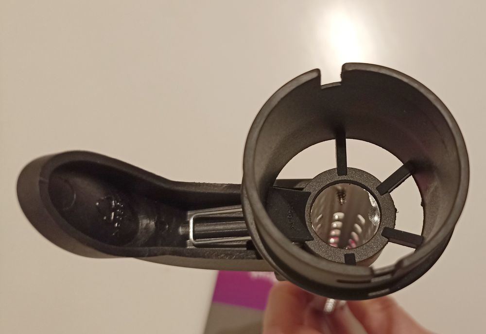 Końcówka lokówka do karbowania Sencor SHS7401WH