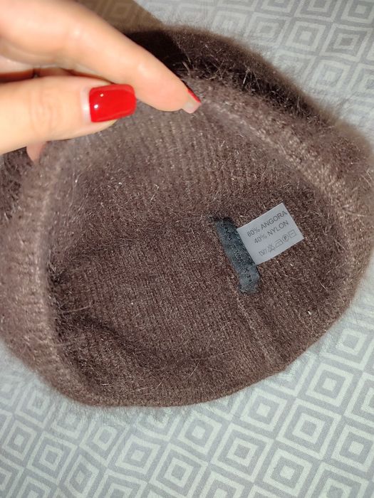 Шапка новая шоколадного цвета